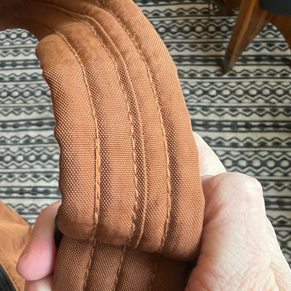 Baggy Nylon shoulder bag in brown - Picture 8 of 8